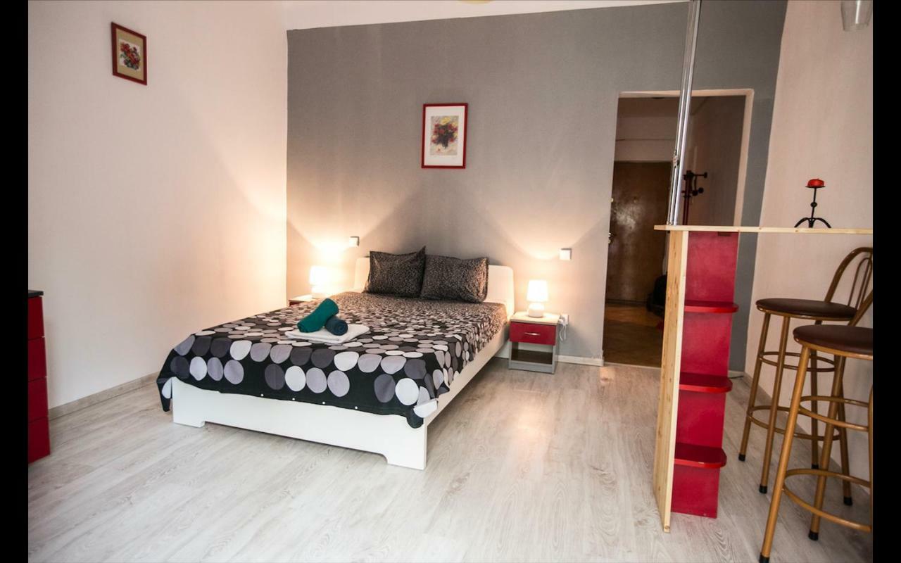 Апартаменты Cismigiu Garden Studio Бухарест Экстерьер фото