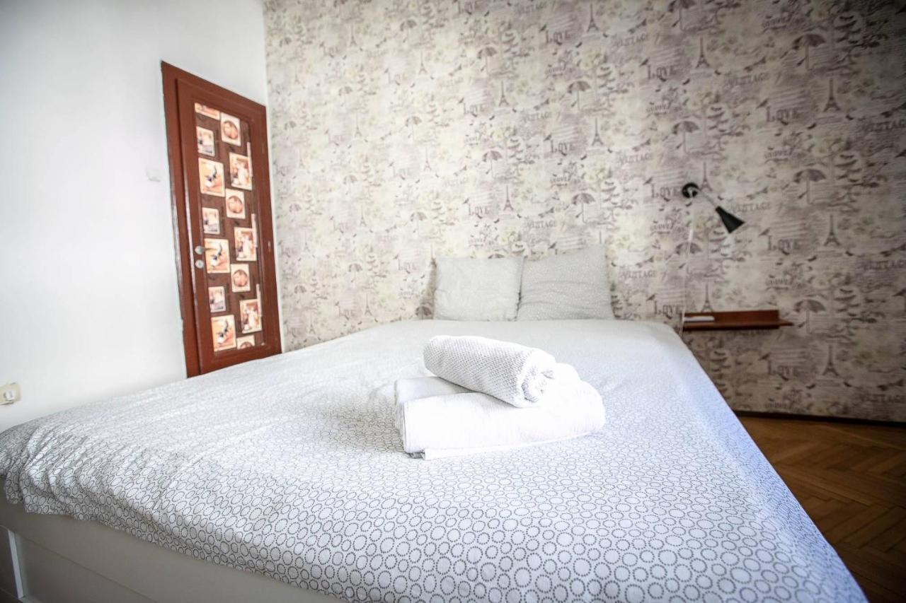 Апартаменты Cismigiu Garden Studio Бухарест Экстерьер фото
